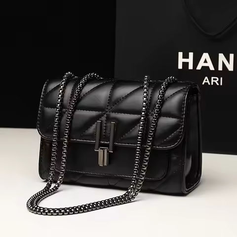 Fashion Exquisite Shopping Bag Retro Casual Women Totes Shoulder Bags Female Leather Solid Color Chain Handbag for Women 2023 https://tinyurl.com/27e43wjo